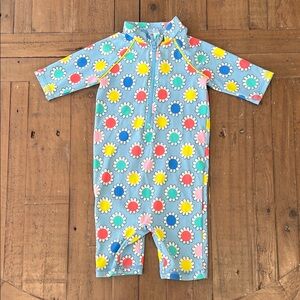 Baby Boden Colordul Daisy print one piece surf suit swim suit 3-6 months